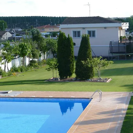 Villamercedes Ii Holiday home